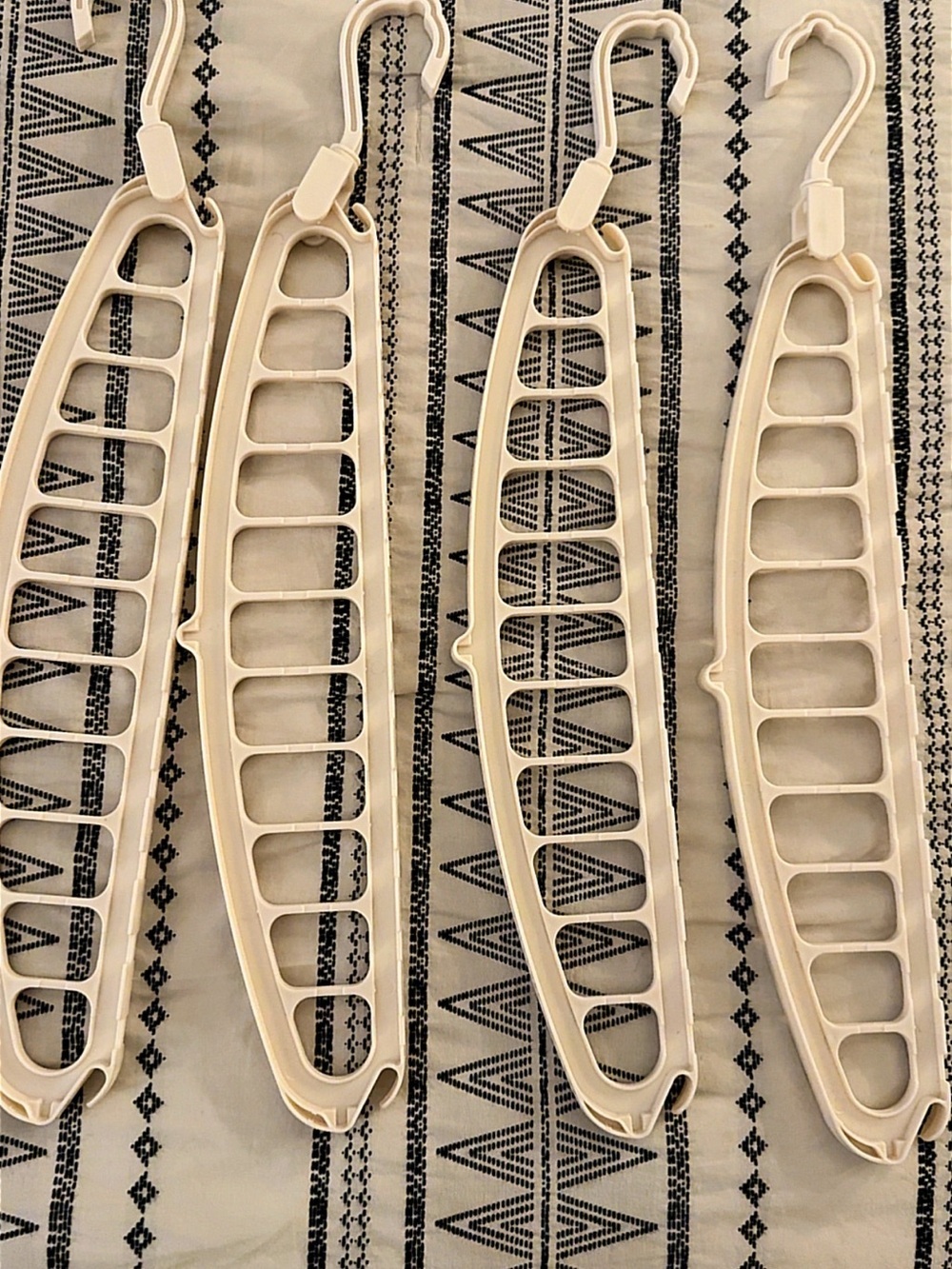 Plastic Multi-Slot Hanging Scarf & Accessory Organizer - Cream